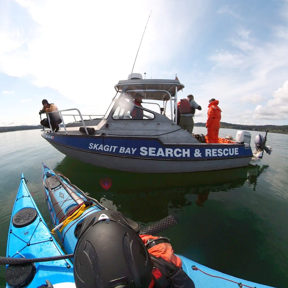 Kayak Navigation, Part 1 Piloting (without tools) Tsunami Rangers